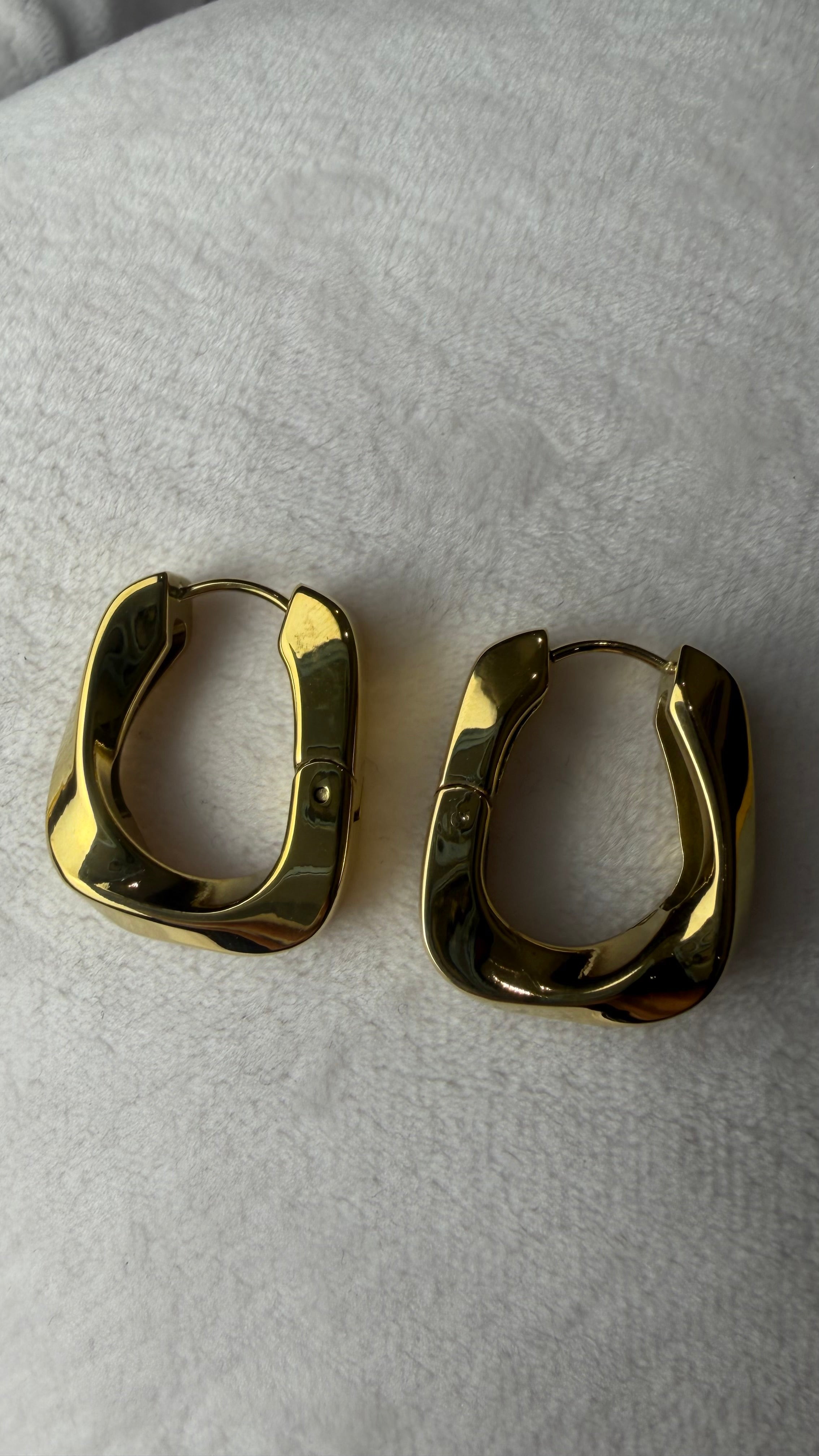 Orecchini hoop square gold