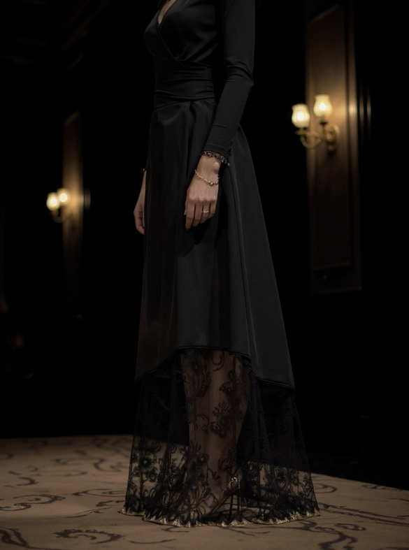 Gonna in pizzo Black