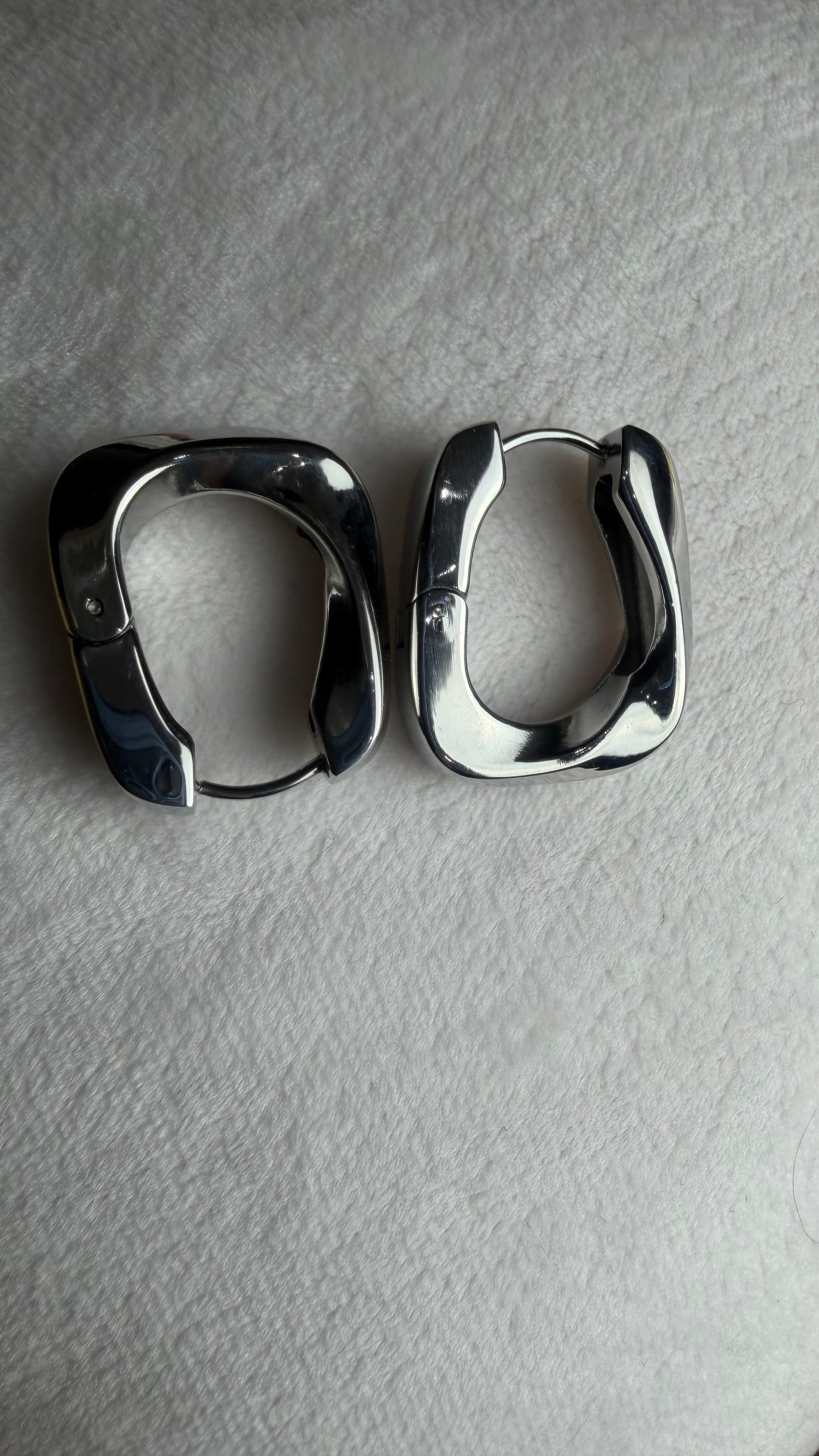 Orecchini hoop square silver