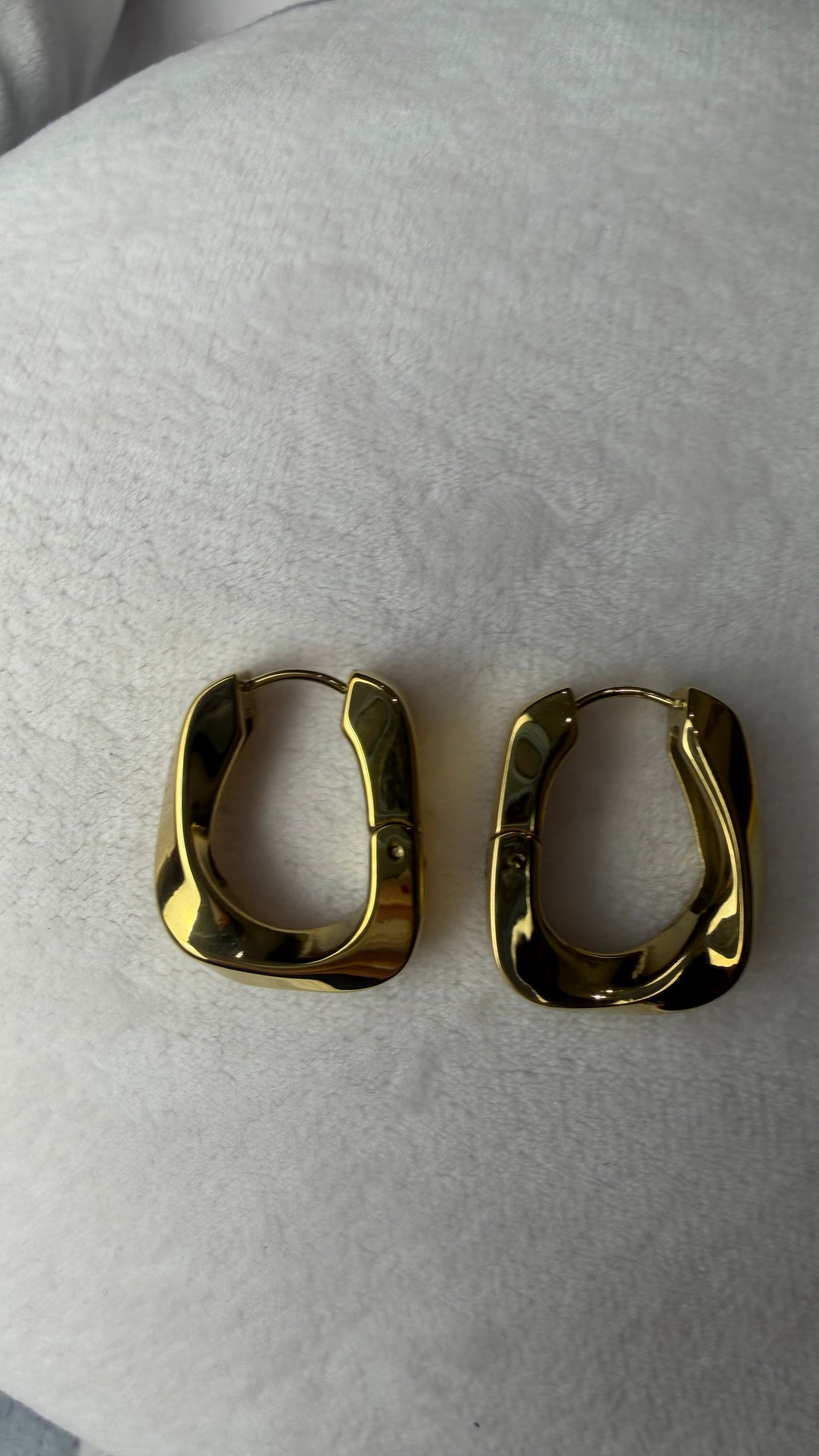 Orecchini hoop square gold