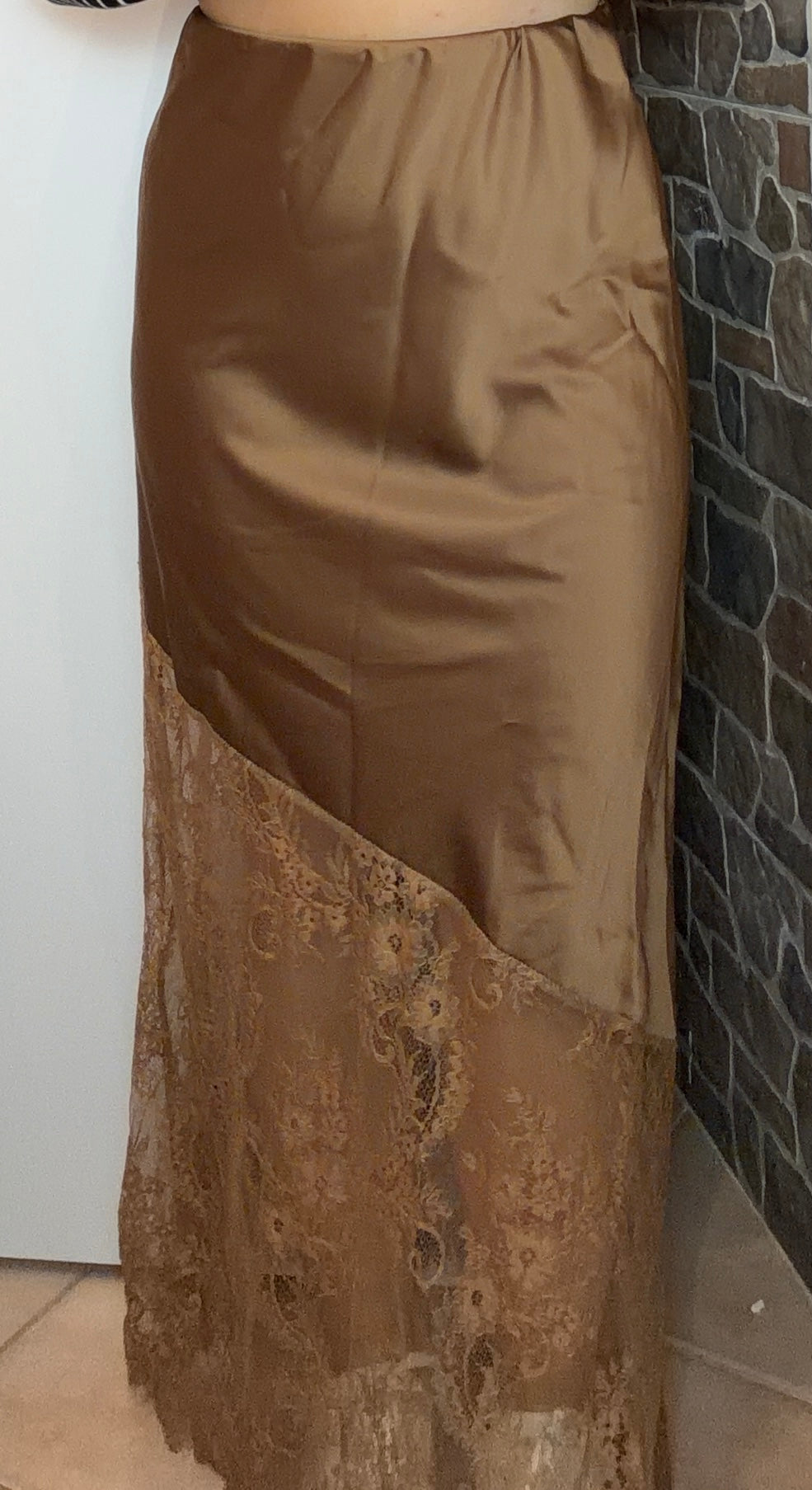 Gonna in pizzo Beige
