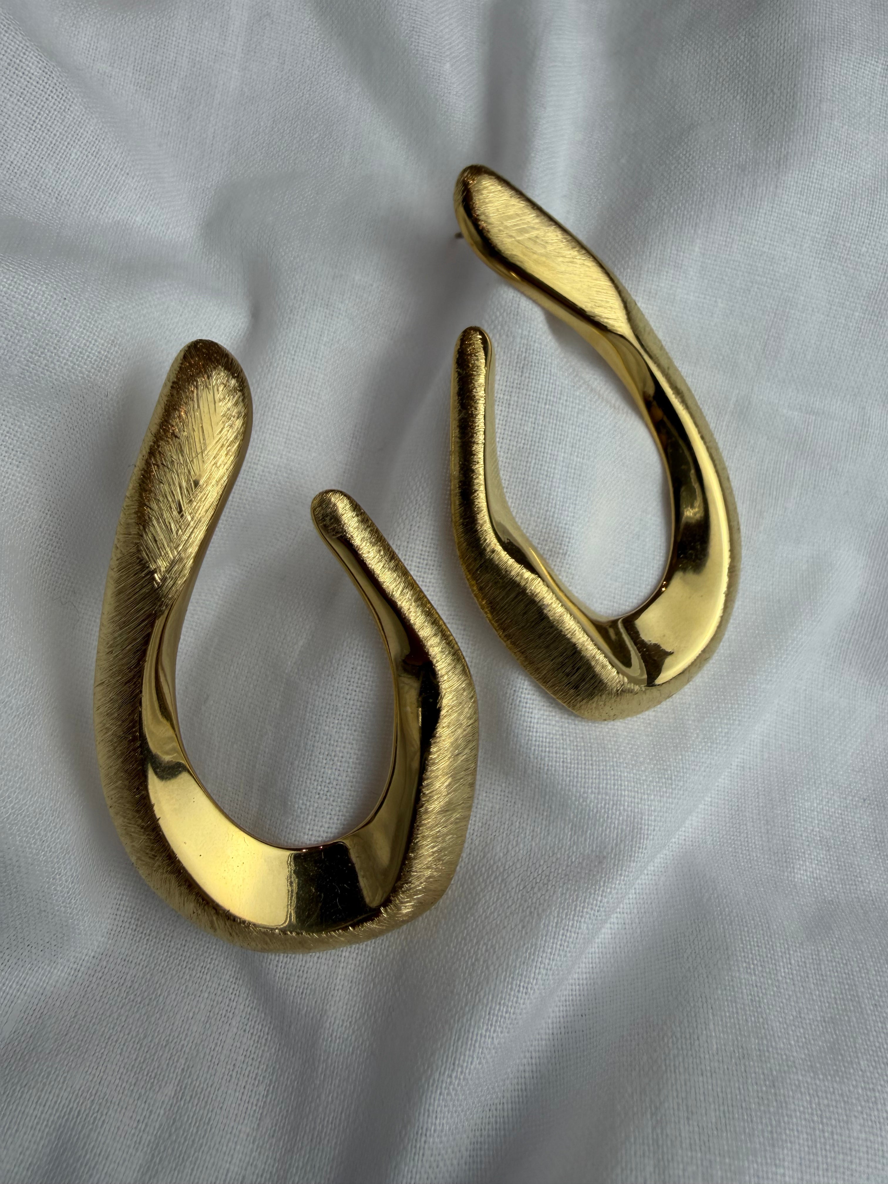 Orecchino Slim Goccia Gold