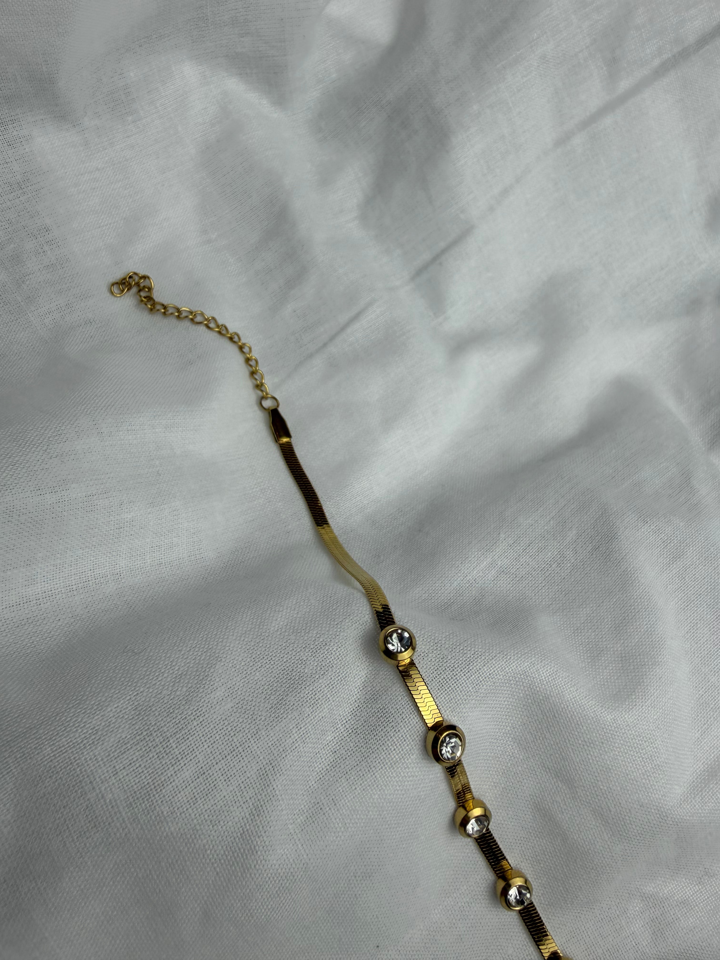 Bracciale Infinity Gold